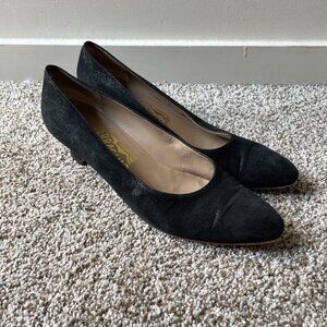 Salvatore Ferragamo | Classic Black Heels - Size 9.5